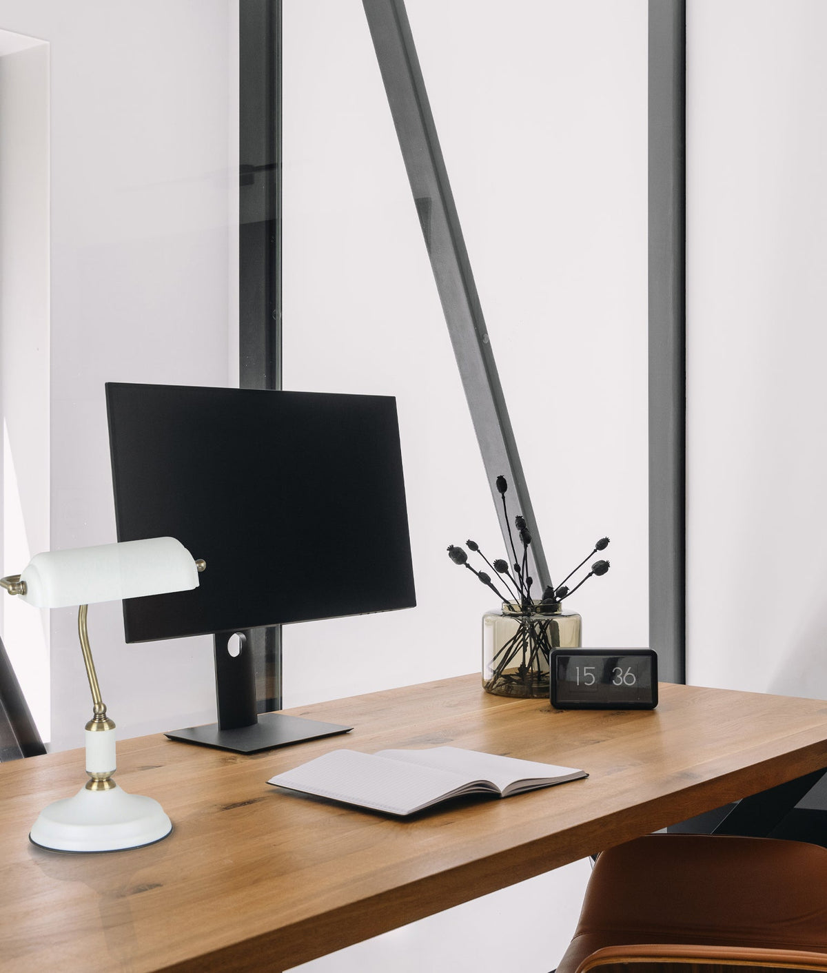 Banca Interior Banker Lamp with Cylindrical Shade - Matte White