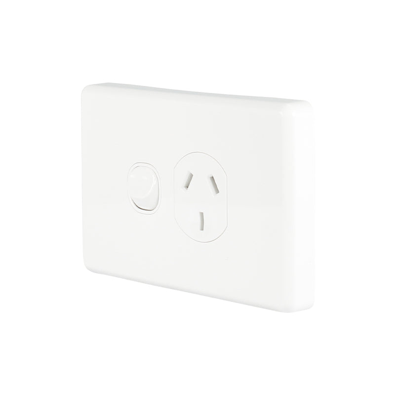 Clipsal Classic C2015-WE | 10 AMP Single Power Point | White Electric