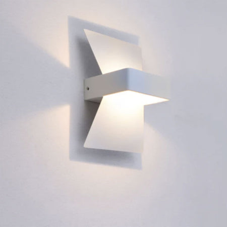 Davos 6W LED Wall Light White / Warm White