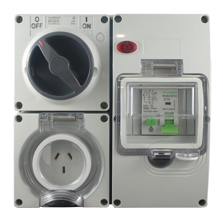 IP66 RCD 保护组合开关插座 3 针 – 250V 15A