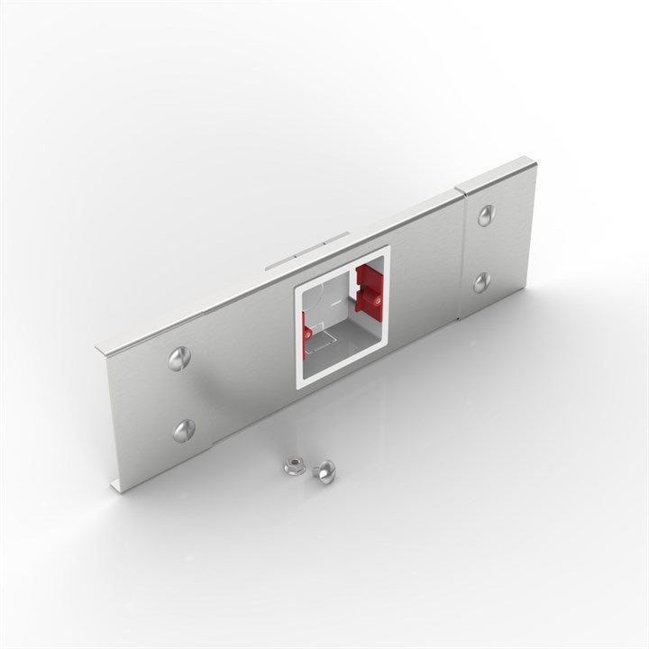 S150 1GANG PLATE | Flat Lid Trunking Socket Outlet Plate