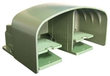 带 High Guard 的双脚踏开关瞬时动作